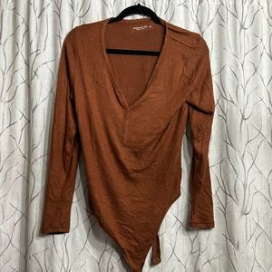 Abercrombie Brown Henley Body Suit Size Large Soft & Cozy